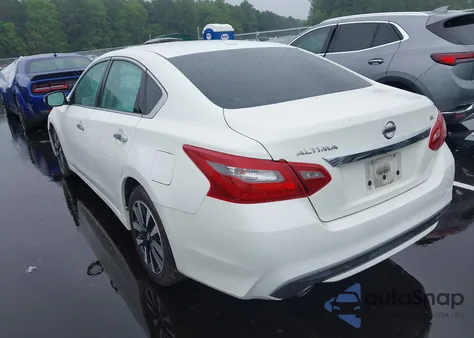 2018 Nissan Altima 2.5 Sl z USA, uszkodzony, nr VIN 1N4AL3AP8JC211302